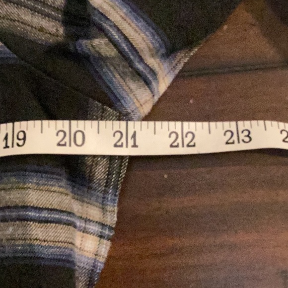 Plaid Long cardigan style button-down Shirt - Picture 5 of 7